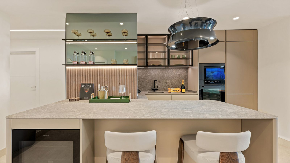 Drie-slaapkamer appartement aan het strand in de Nieuwe Gouden Mijl, Costa del Sol in New Golden Mile - foto 8