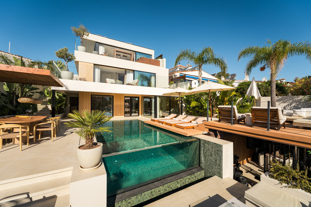 5-slaapkamer villa in Nueva Andalucía in Nueva Andalucía - foto 2