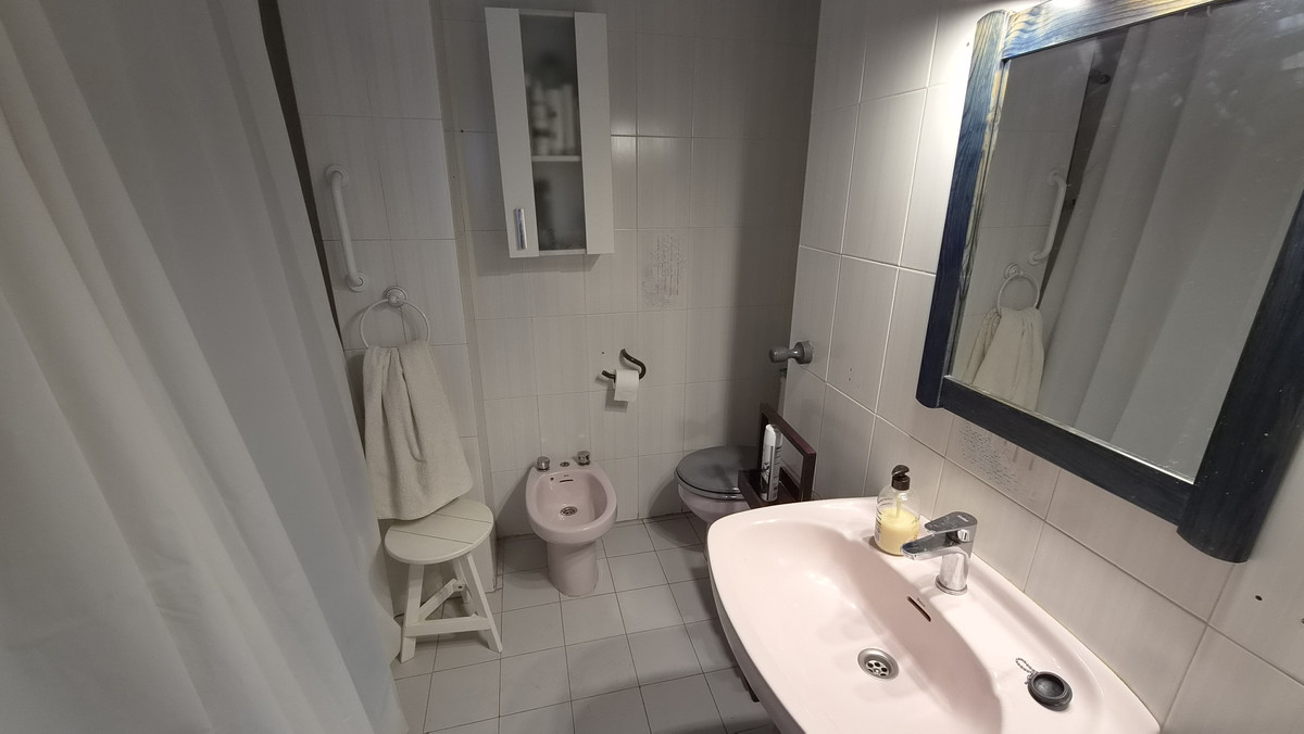 Appartement met 2 slaapkamers aan het strand in Estepona in Estepona - foto 18