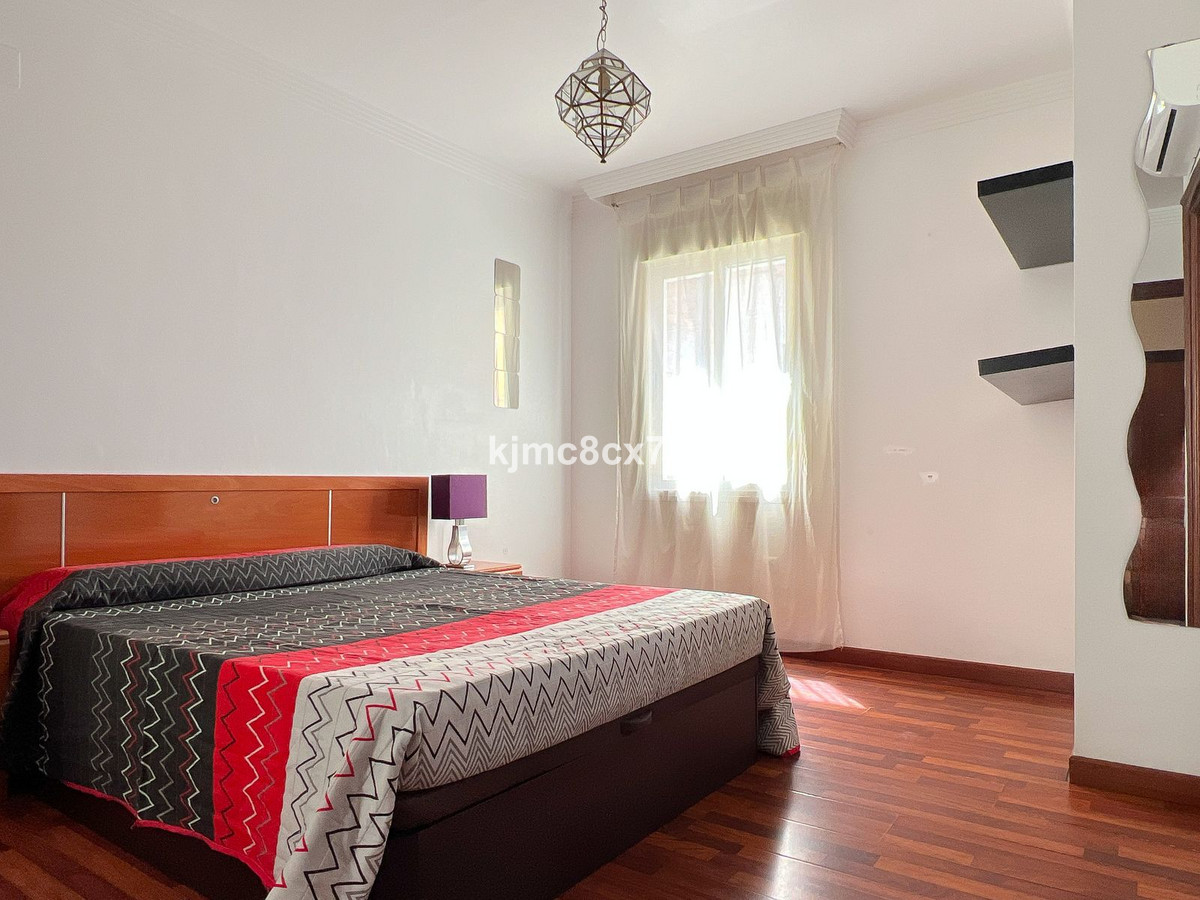 Een slaapkamer appartement nabij Málaga historisch centrum - foto 9