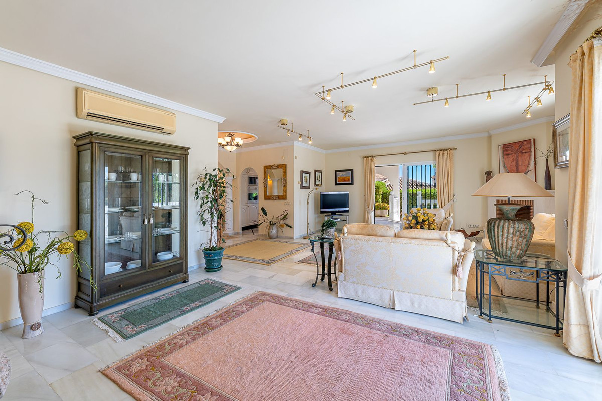 Vrijstaande villa met drie slaapkamers in El Chaparral, Mijas Costa in El Chaparral - foto 14