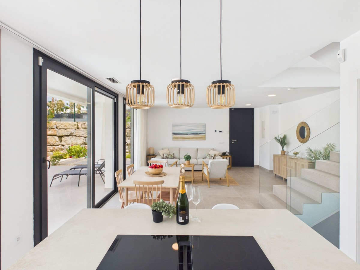 4-slaapkamer villa met privézwembad in La Duquesa, Manilva in La Duquesa - foto 11