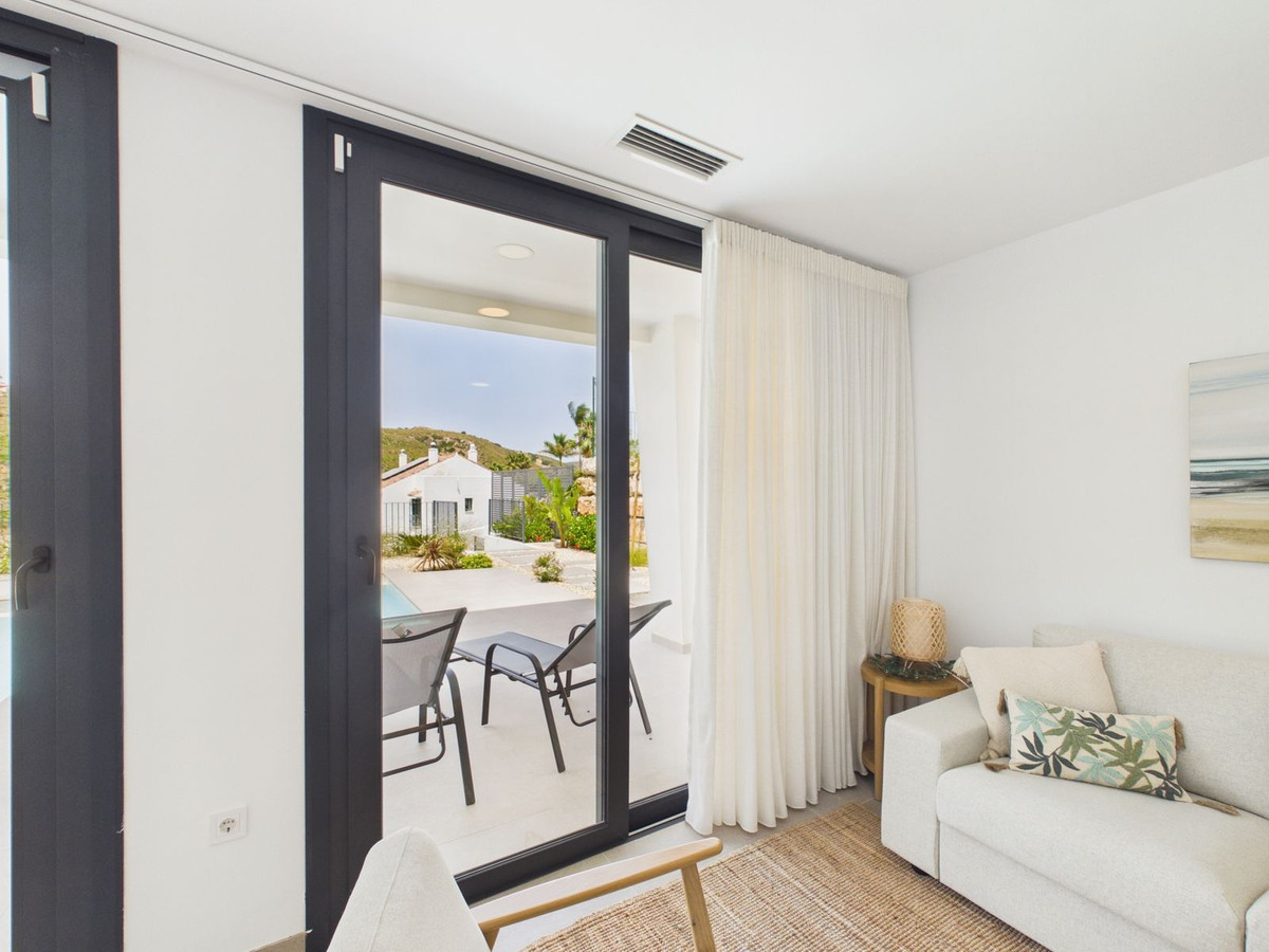 4-slaapkamer villa met privézwembad in La Duquesa, Manilva in La Duquesa - foto 13