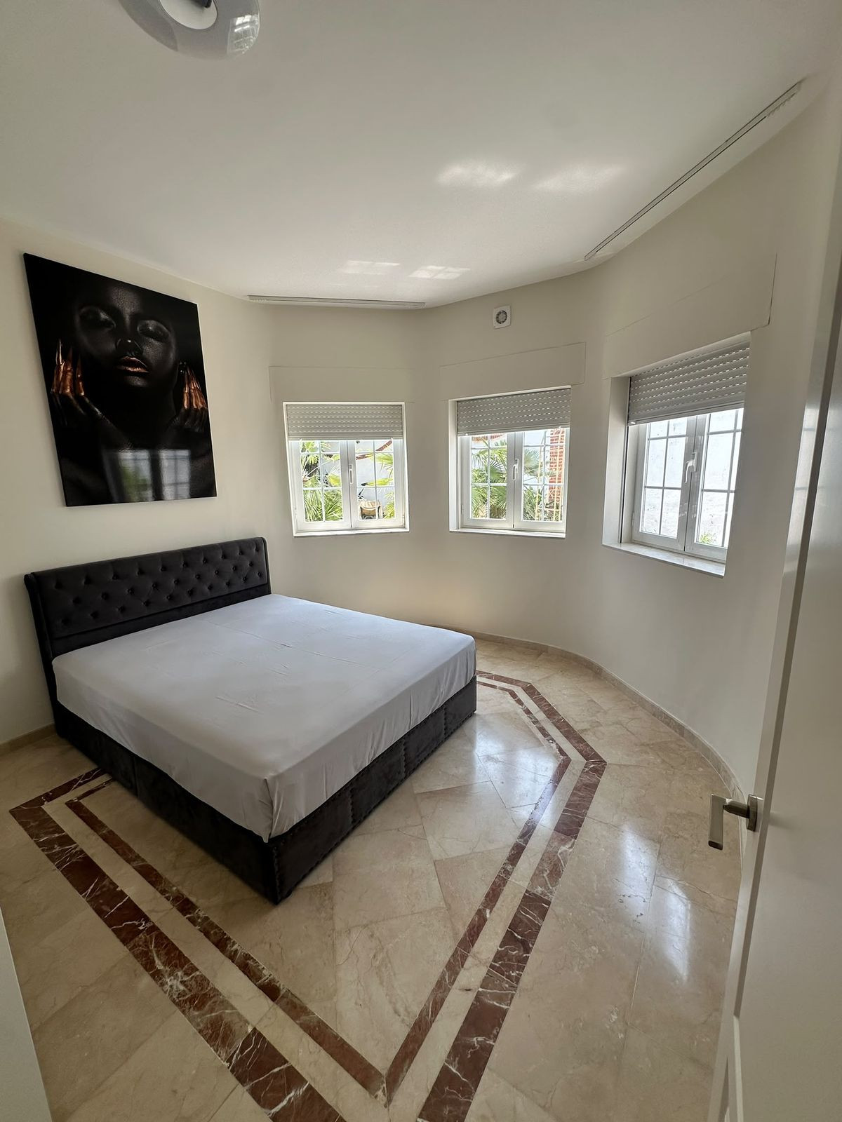 Estepona: 5-slaapkamer vrijstaande villa met panoramisch zeezicht in Estepona - foto 11