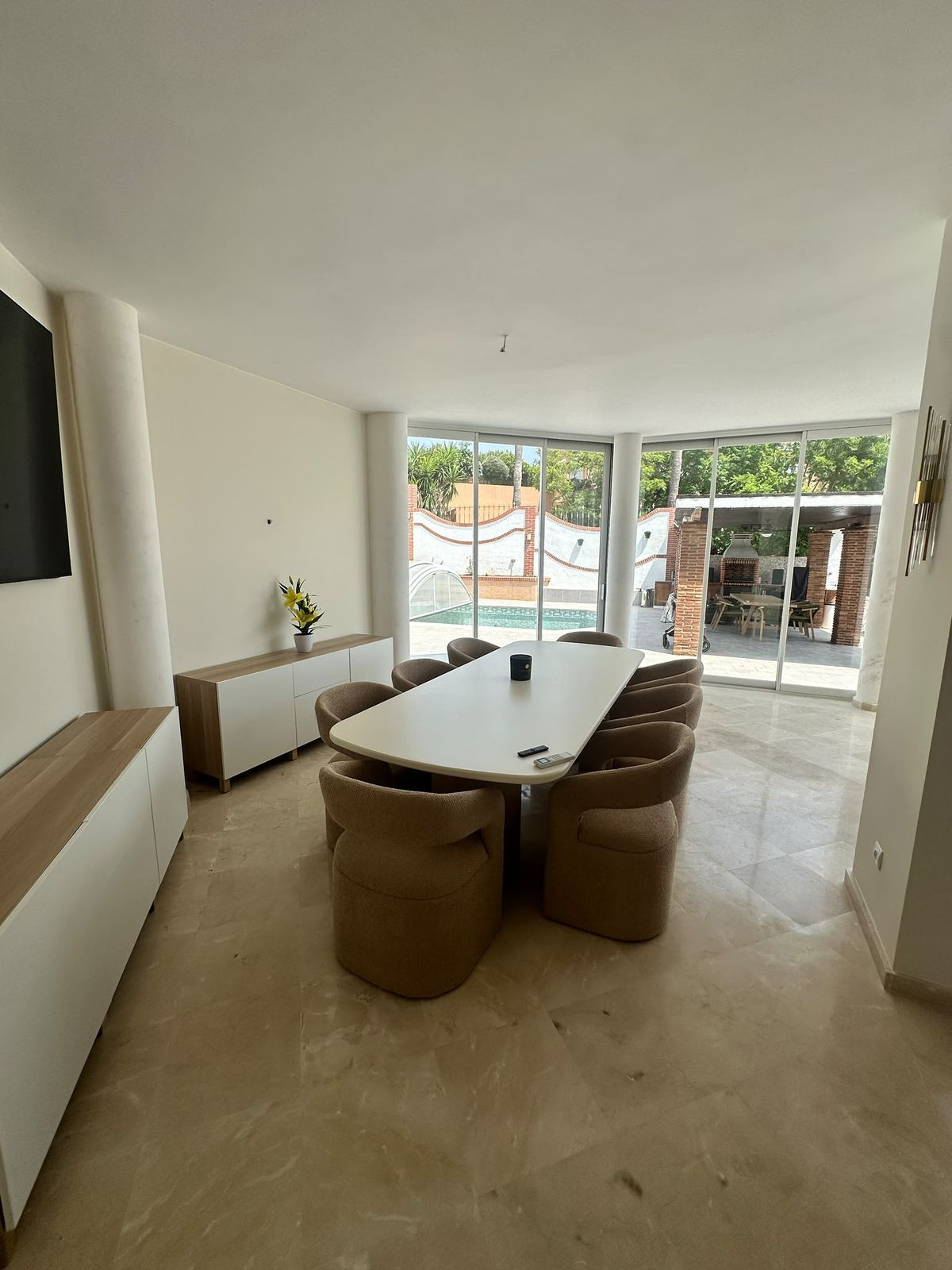 Estepona: 5-slaapkamer vrijstaande villa met panoramisch zeezicht in Estepona - foto 14
