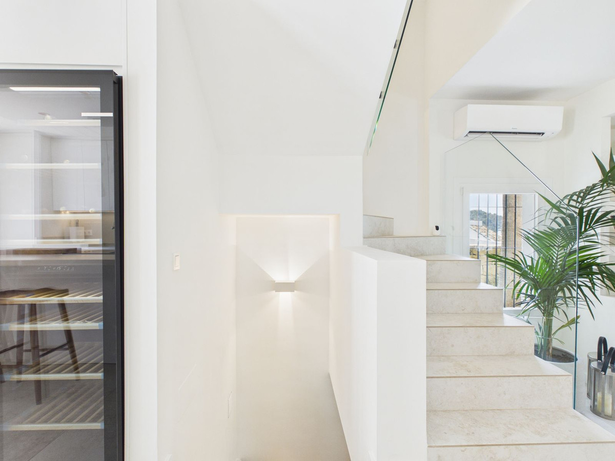 4-slaapkamerhuis in Istán in Istán - foto 16