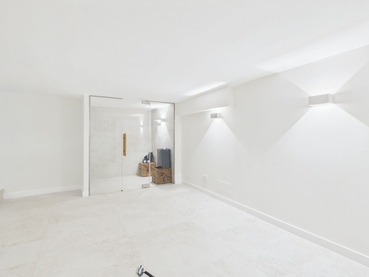 4-slaapkamerhuis in Istán in Istán - foto 18