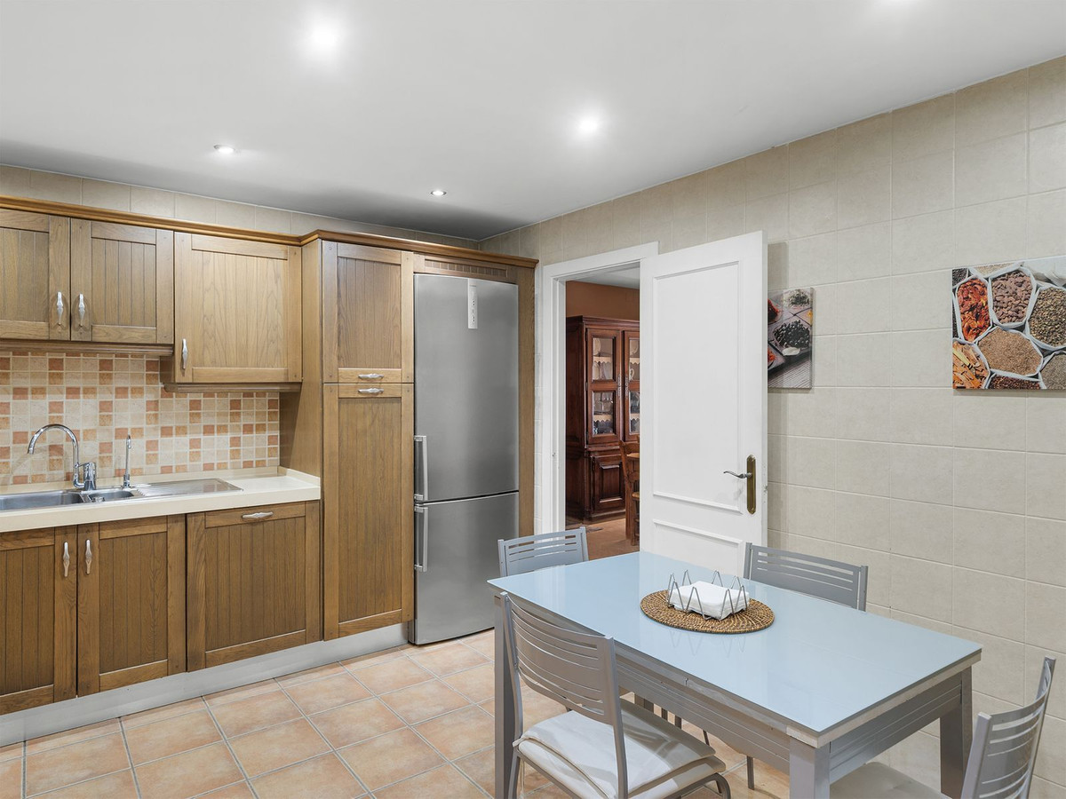 Drie-slaapkamerappartement in Nueva Andalucía, Marbella - foto 11