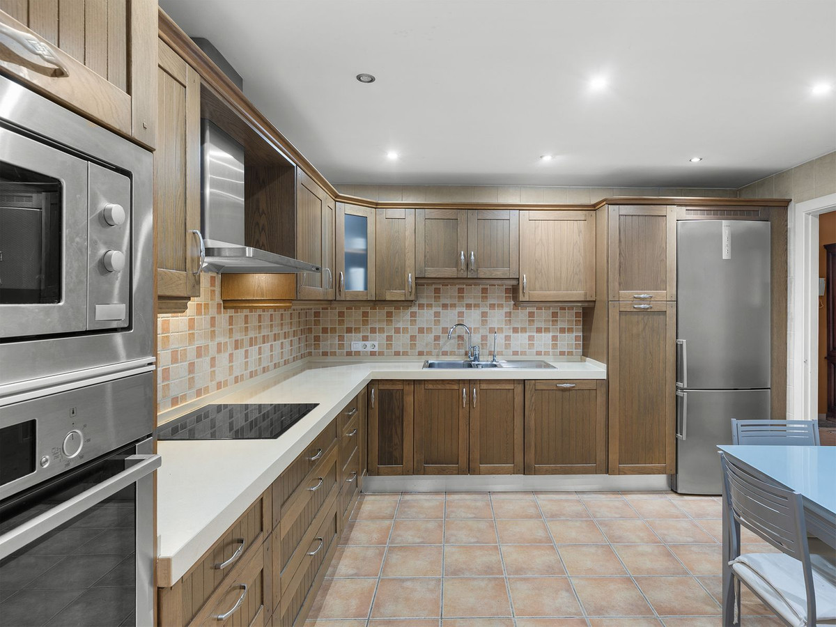 Drie-slaapkamerappartement in Nueva Andalucía, Marbella - foto 10