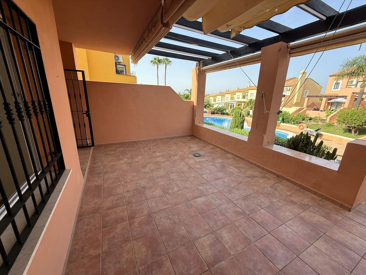 Drie-slaapkamerwoning in Calahonda in Calahonda - foto 11