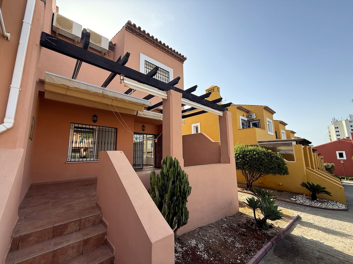 Drie-slaapkamerwoning in Calahonda in Calahonda - foto 13