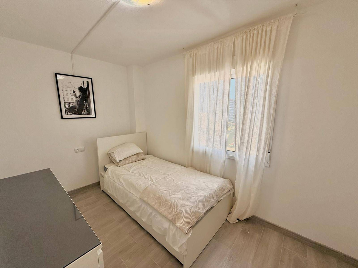 Drie-slaapkamer appartement in Fuengirola in Fuengirola - foto 4
