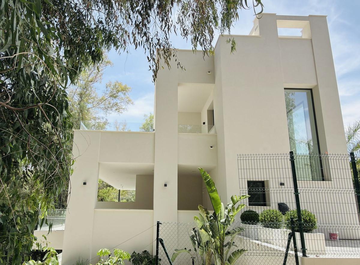 5-slaapkamer villa in Nueva Andalucía in Nueva Andalucía - foto 2