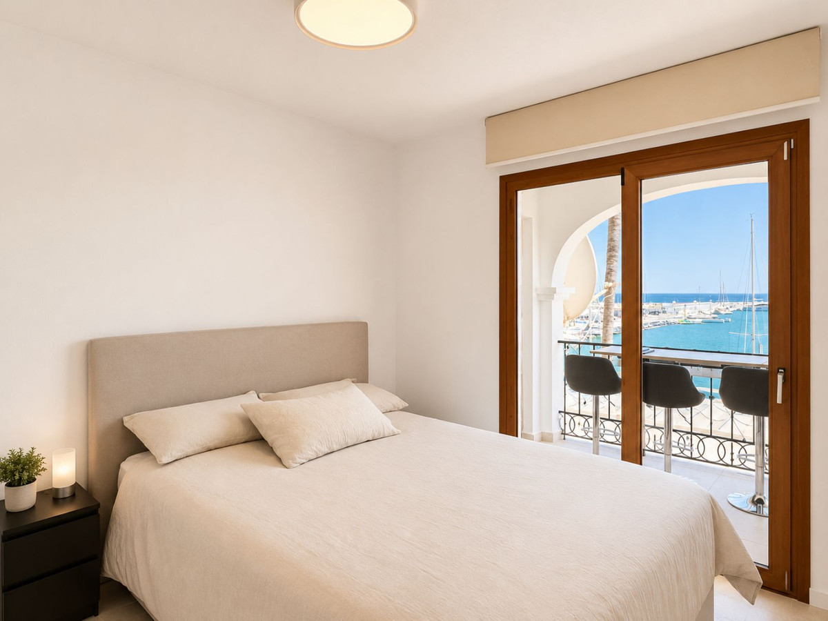 2-slaapkamerappartement aan La Duquesa Marina in La Duquesa - foto 6