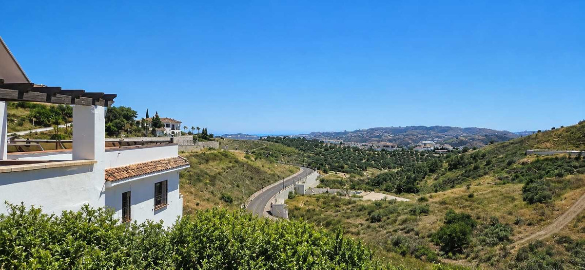 Villa met 5 slaapkamers in Mijas in Mijas - foto 2