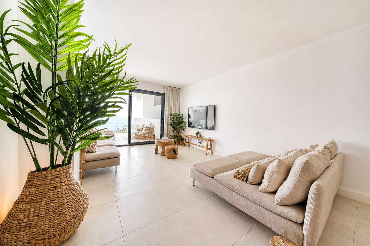 Appartement met drie slaapkamers in La Duquesa in La Duquesa - foto 19