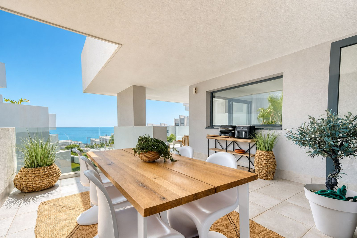 Appartement met drie slaapkamers in La Duquesa in La Duquesa - foto 3