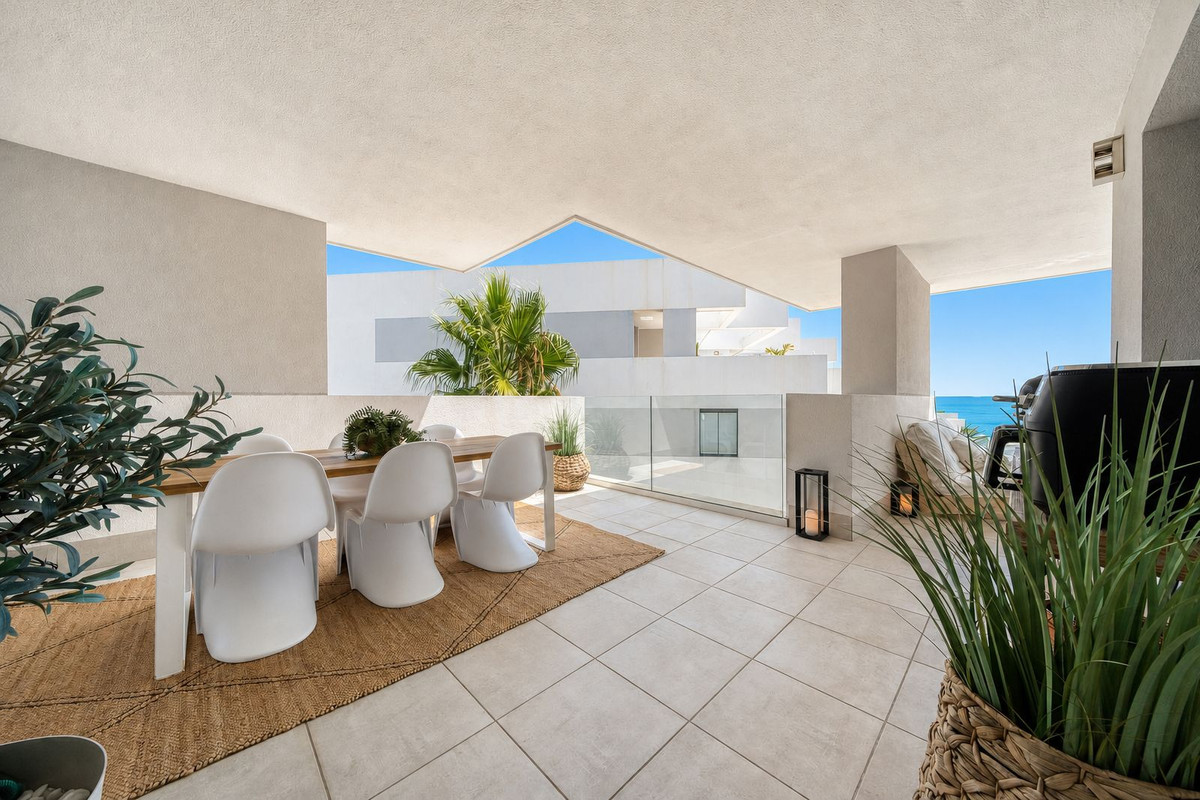 Appartement met drie slaapkamers in La Duquesa in La Duquesa - foto 6