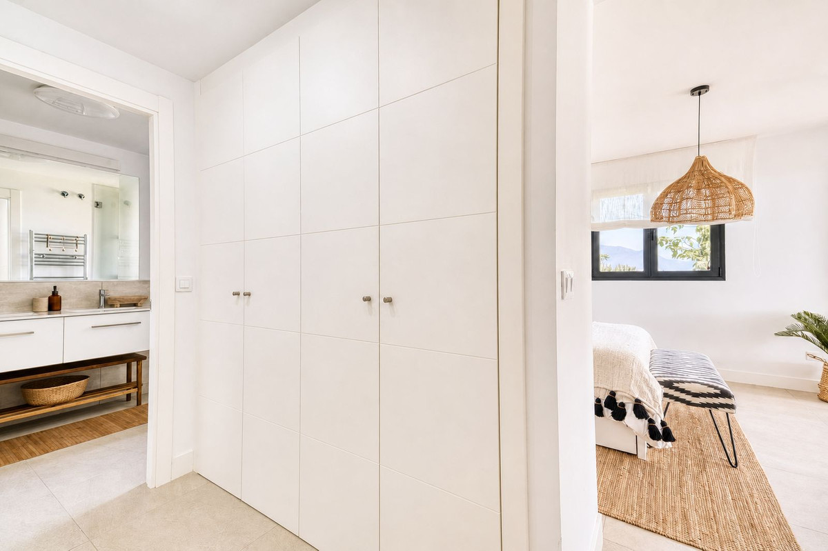 Appartement met drie slaapkamers in La Duquesa in La Duquesa - foto 10