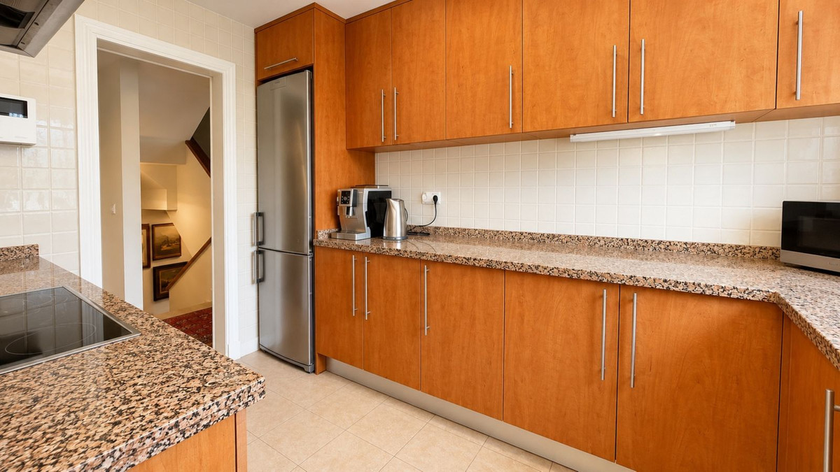 4-slaapkamer hoekwoning in La Alcaidesa in La Alcaidesa - foto 11