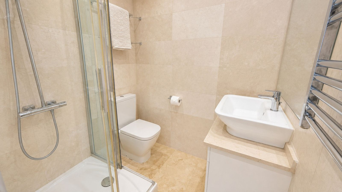 4-slaapkamer hoekwoning in La Alcaidesa in La Alcaidesa - foto 15