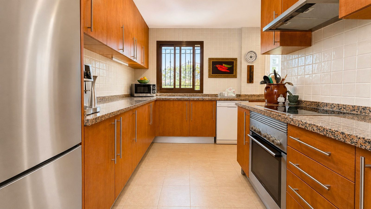 4-slaapkamer hoekwoning in La Alcaidesa in La Alcaidesa - foto 10