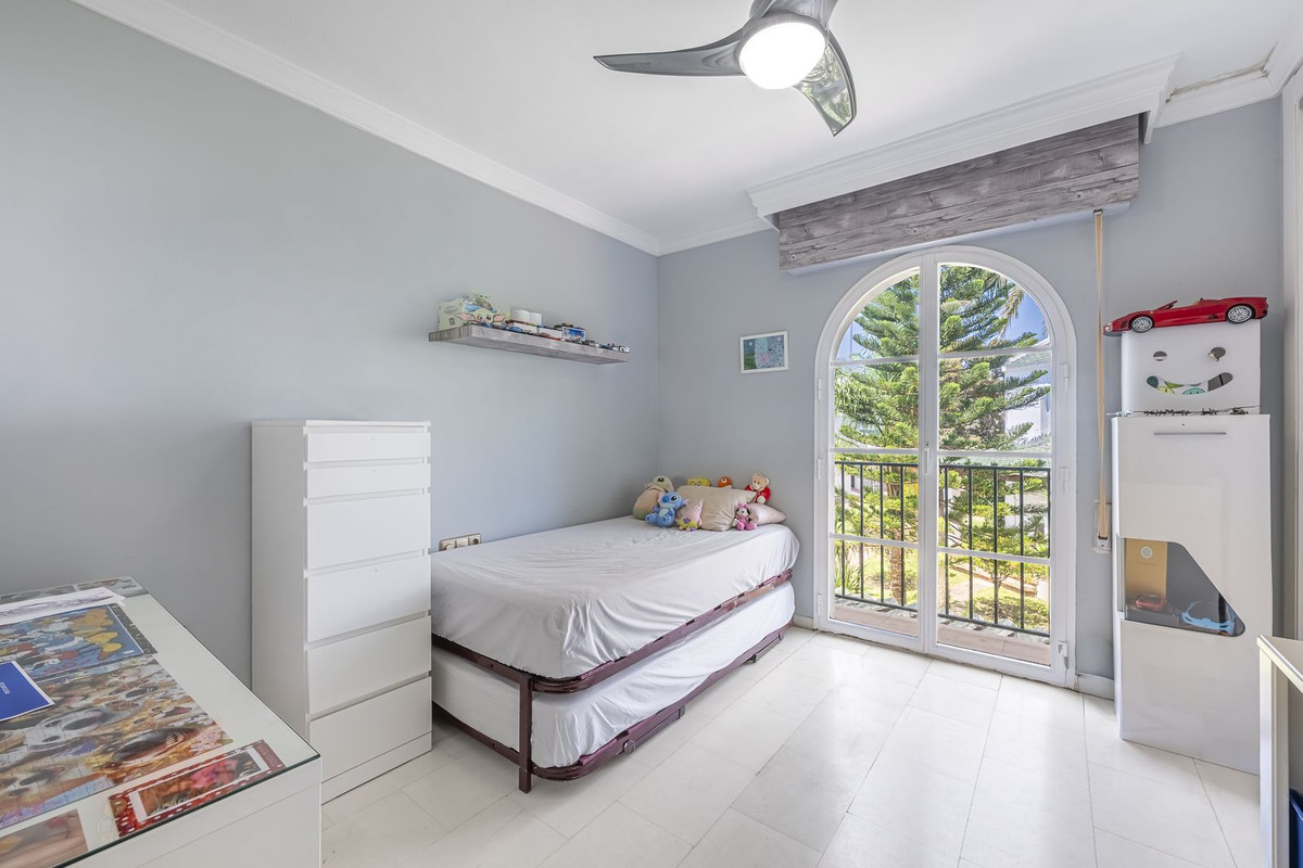 Drie-slaapkamerwoning in Nueva Andalucía, Marbella in Nueva Andalucía - foto 16