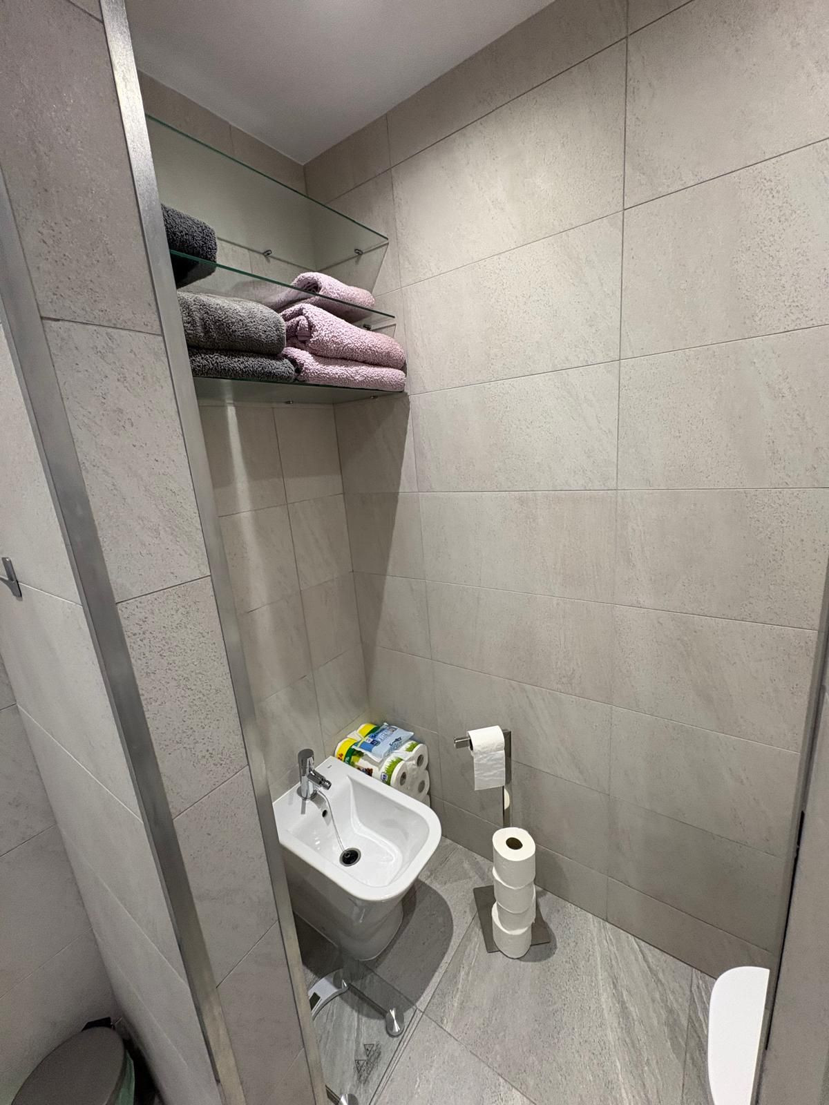 Luxueus gerenoveerd 2-slaapkamerappartement met zeezicht – Benalmádena Pueblo in Benalmadena Pueblo - foto 13