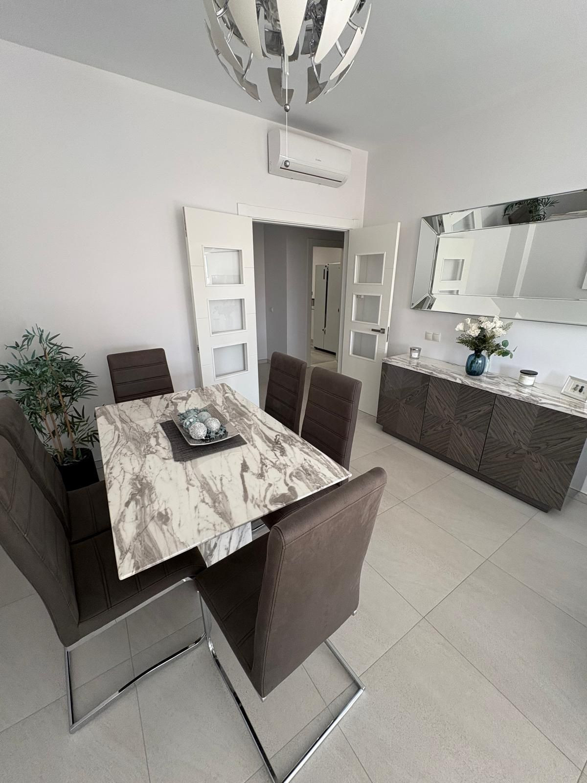 Luxueus gerenoveerd 2-slaapkamerappartement met zeezicht – Benalmádena Pueblo in Benalmadena Pueblo - foto 17