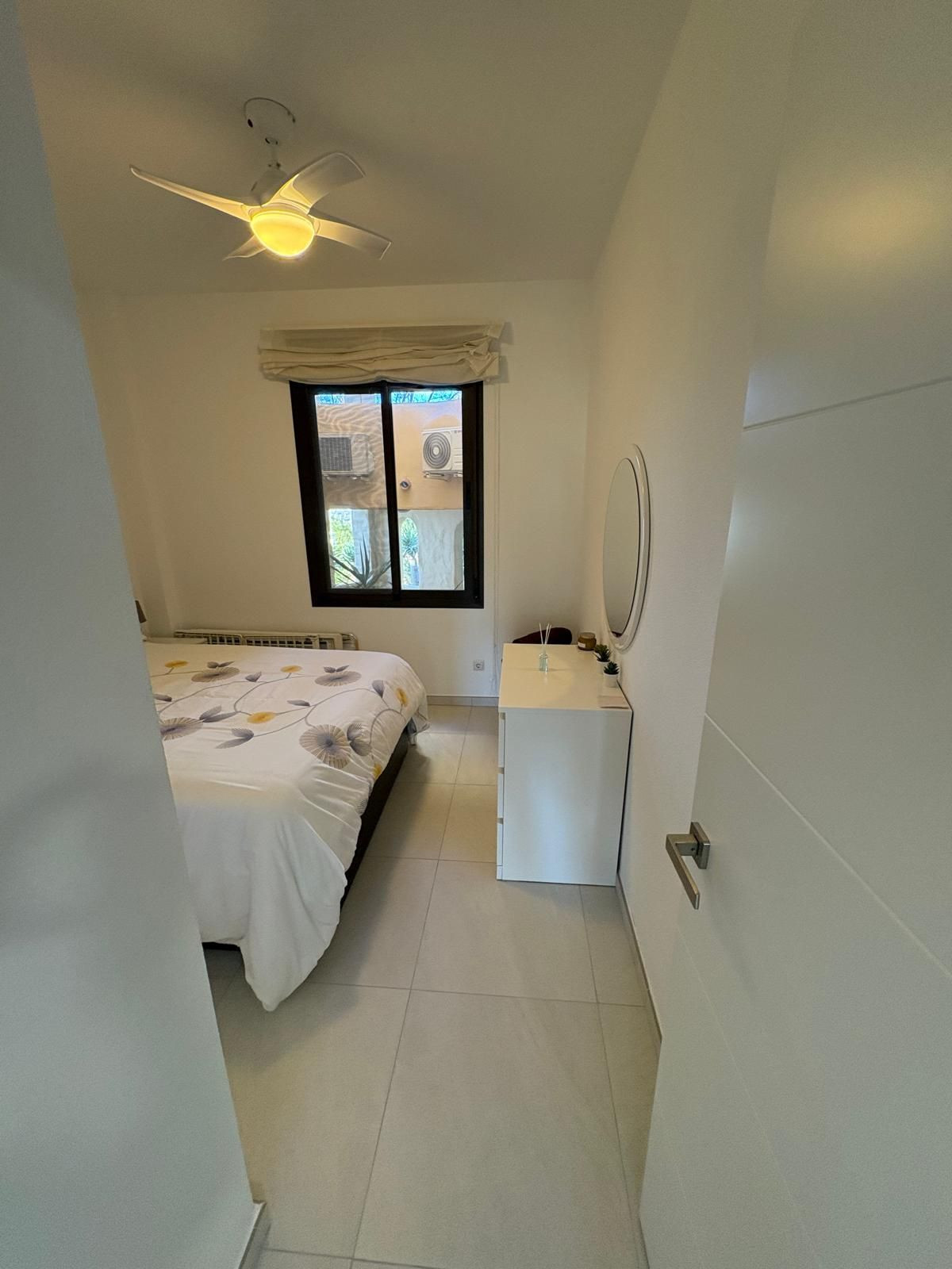 Luxueus gerenoveerd 2-slaapkamerappartement met zeezicht – Benalmádena Pueblo in Benalmadena Pueblo - foto 20