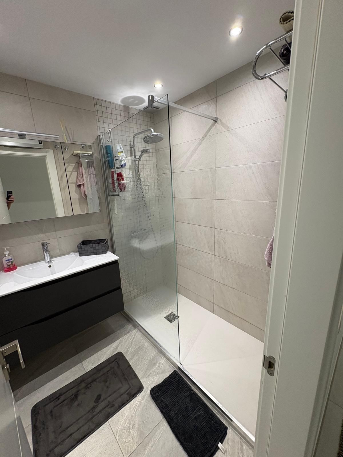 Luxueus gerenoveerd 2-slaapkamerappartement met zeezicht – Benalmádena Pueblo in Benalmadena Pueblo - foto 10
