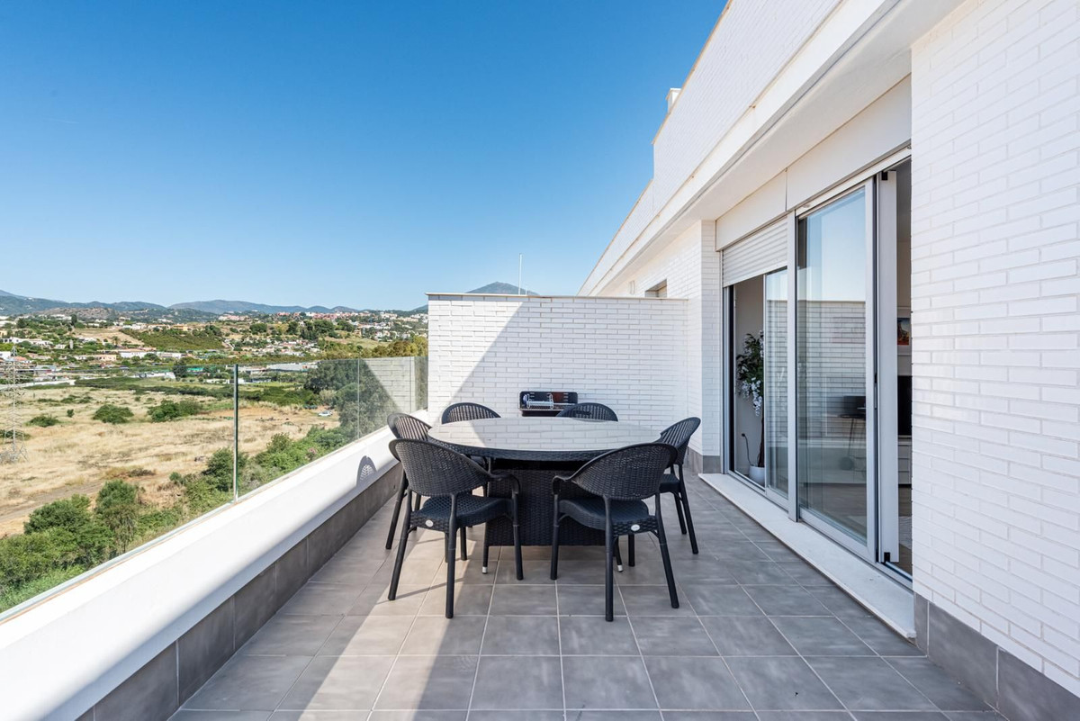 Elegante 2-slaapkamer penthouse in Nueva Andalucía in Nueva Andalucía - foto 19