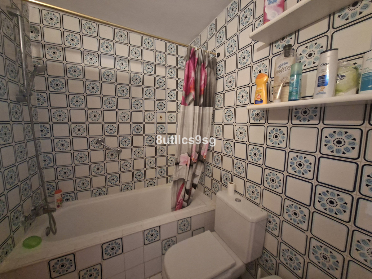 2-slaapkamer villa in La Campana, Málaga in La Campana - foto 18