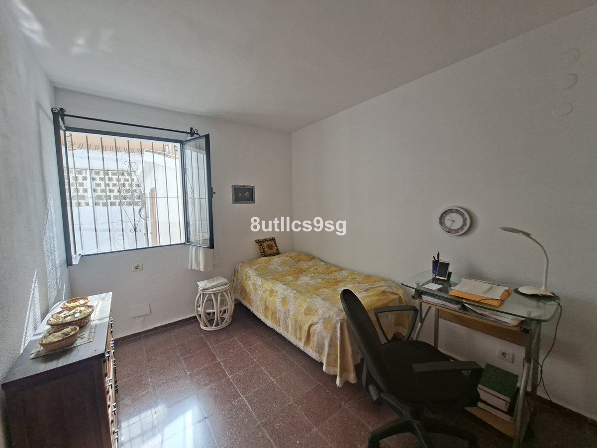 2-slaapkamer villa in La Campana, Málaga in La Campana - foto 19