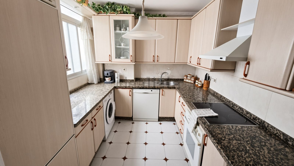 Appartement met drie slaapkamers in Marbella in Marbella - foto 14