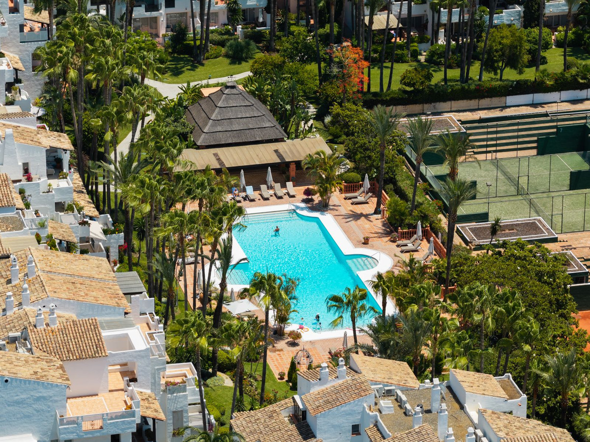 3-slaapkamer duplex penthouse in Marbella aan La Marina de Puente Romano in Marbella - foto 7