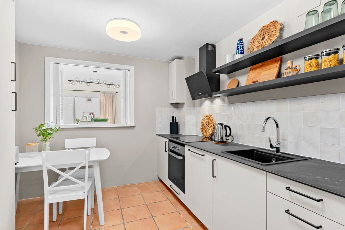 Drie-slaapkamer appartement in El Presidente, Nueva Milla de Oro in El Presidente - foto 4