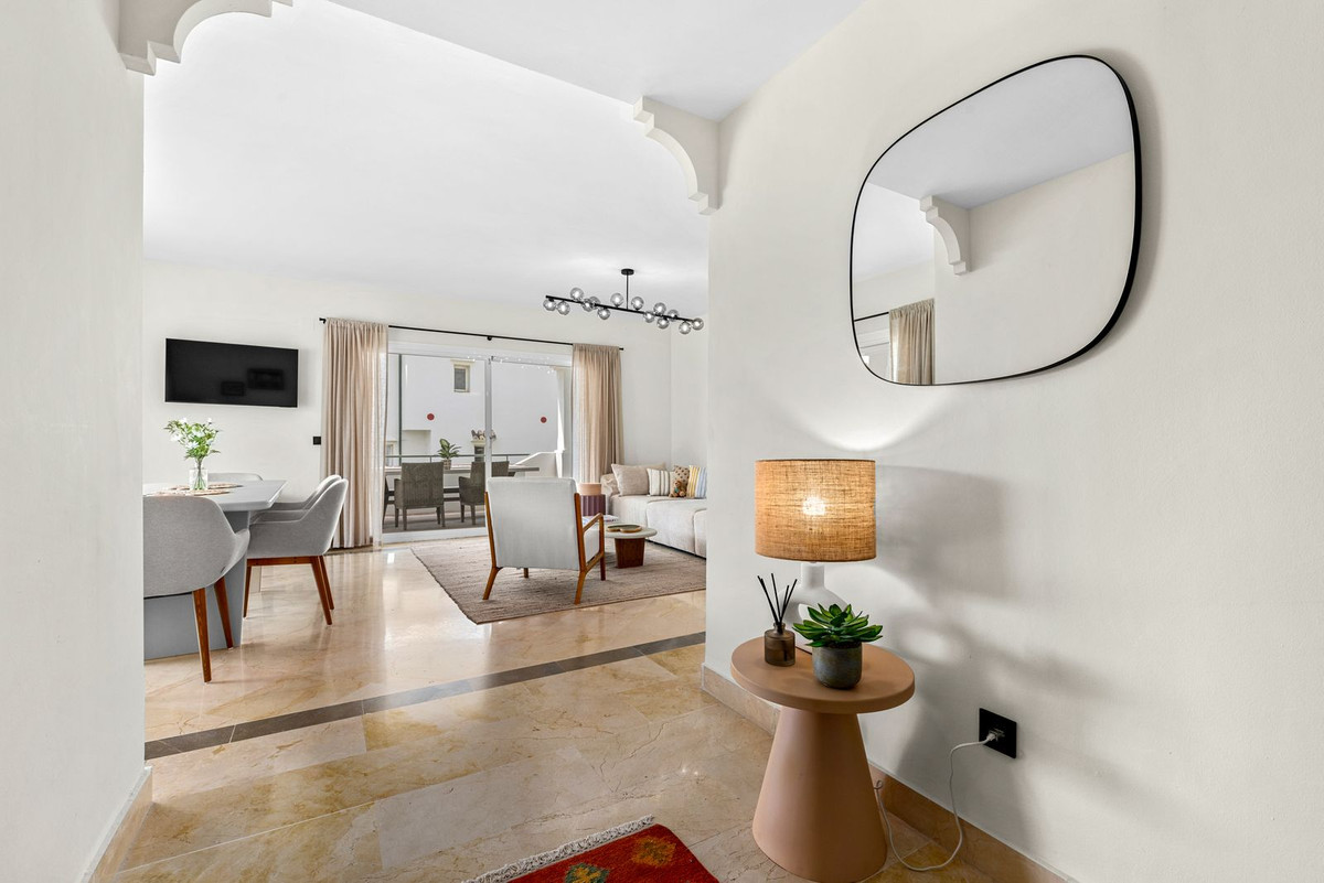 Drie-slaapkamer appartement in El Presidente, Nueva Milla de Oro in El Presidente - foto 7