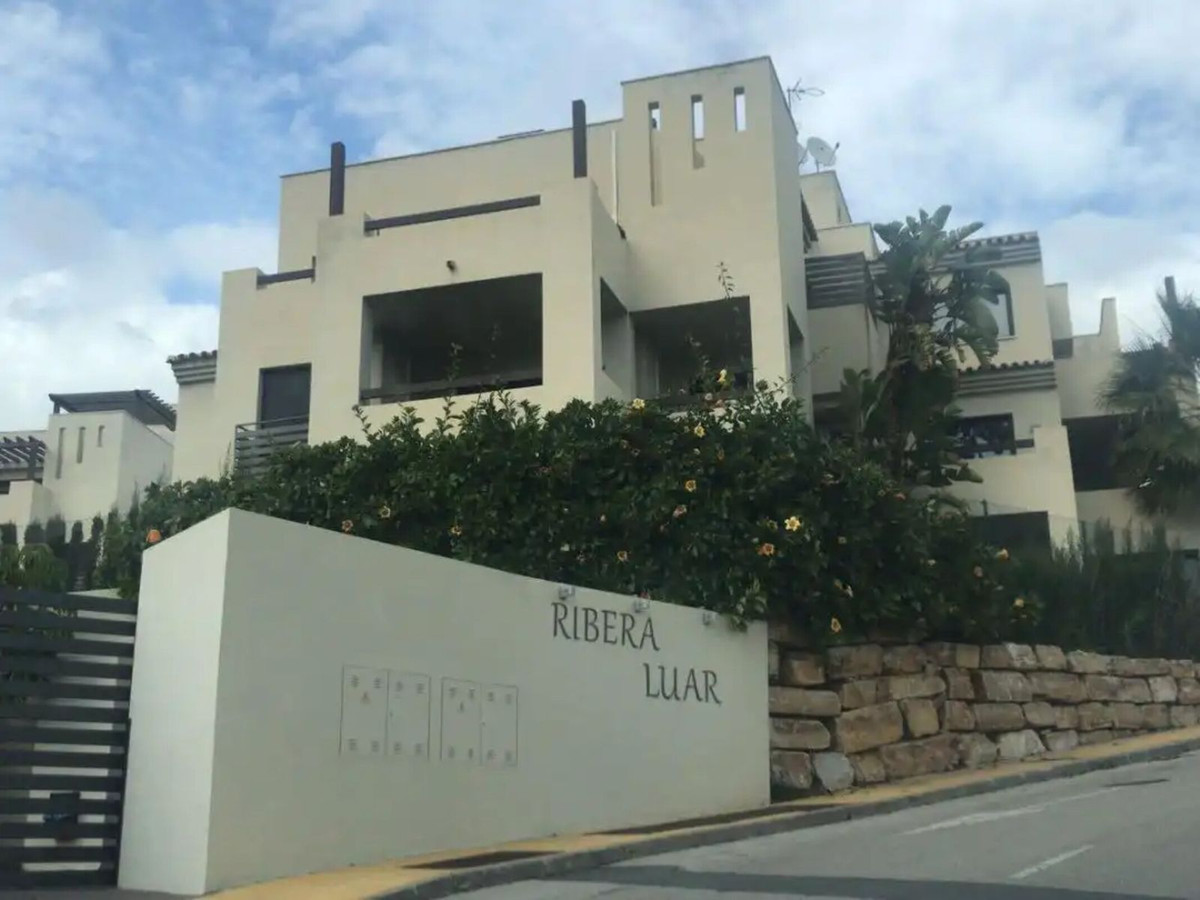 Drie-slaapkamer appartement Estepona – 115 m², €467.000 in Estepona - foto 2