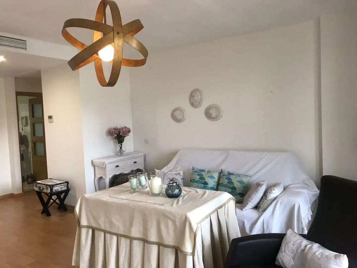 Drie-slaapkamer appartement Estepona – 115 m², €467.000 in Estepona - foto 4