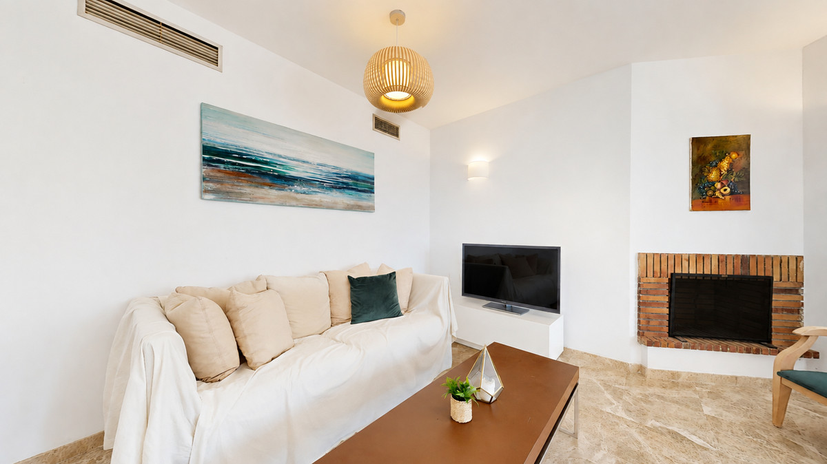 Drie-slaapkamer duplex-penthouse in Nueva Andalucía in Nueva Andalucía - foto 14
