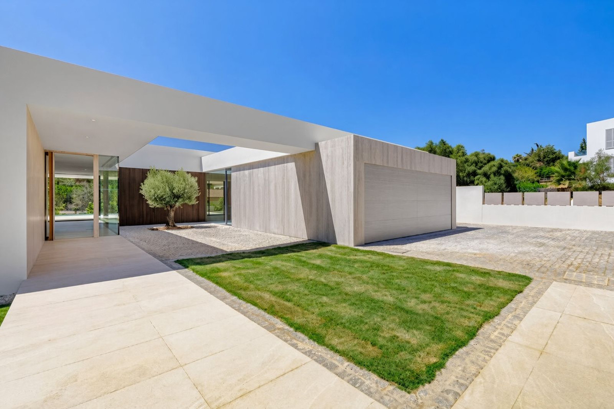 Gloednieuwe moderne villa in Zona F, Sotogrande Alto in Sotogrande Alto - foto 3