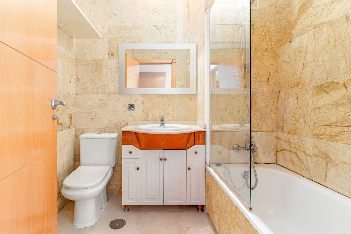 Appartement met 2 slaapkamers in Benalmádena Pueblo in Benalmadena Pueblo - foto 20