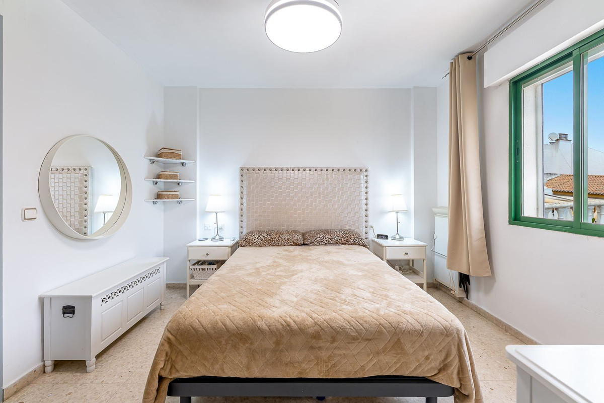 Drie-slaapkamerwoning in La Colina, Málaga in La Colina - foto 12