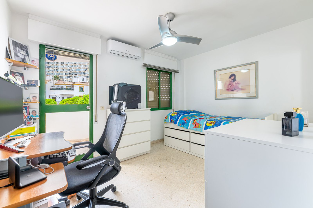 Drie-slaapkamerwoning in La Colina, Málaga in La Colina - foto 14