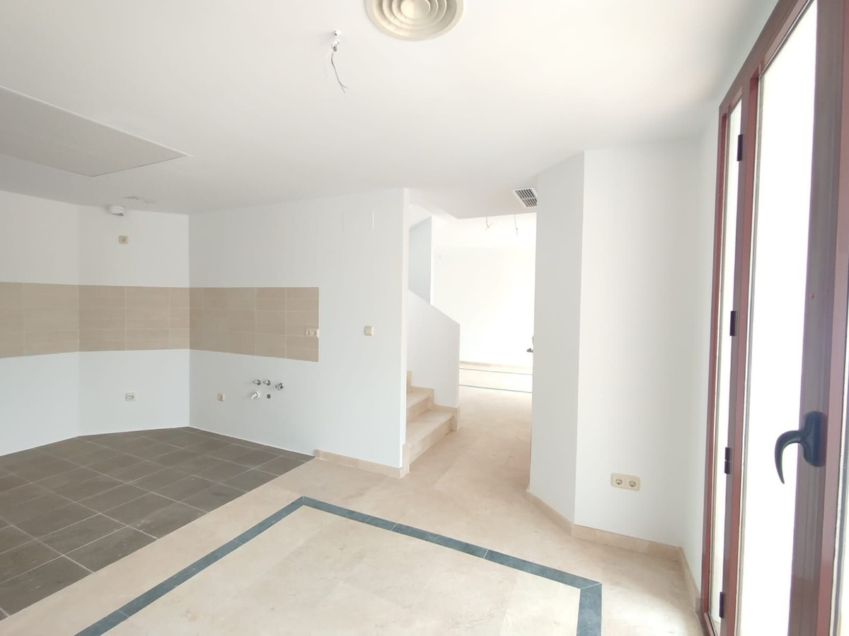 Stadswoning met 2 slaapkamers in Doña Julia in Doña Julia - foto 9