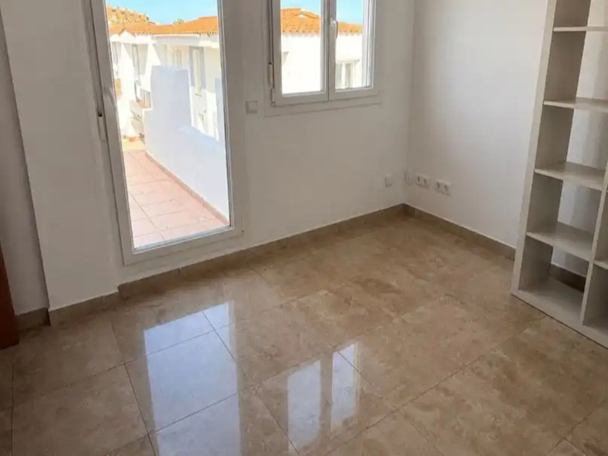 133 m² duplexpenthouse met 3 slaapkamers in La Duquesa in La Duquesa - foto 12