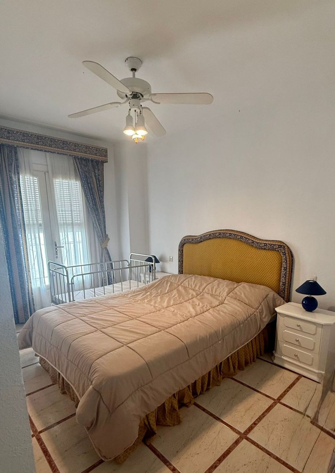 Stadswoning met 2 slaapkamers in Marbella in Marbella - foto 14