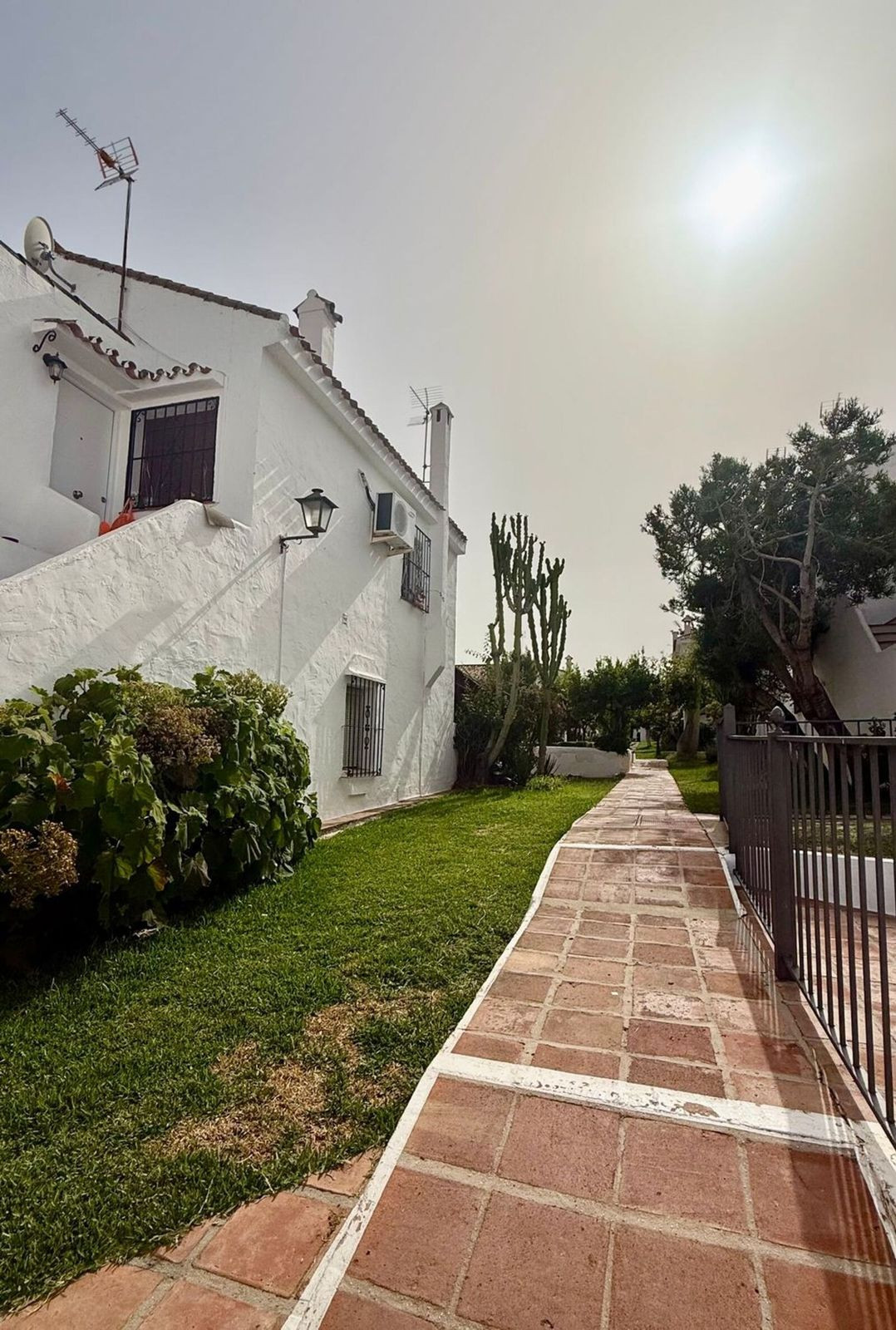 Stadswoning met 2 slaapkamers in Marbella in Marbella - foto 3