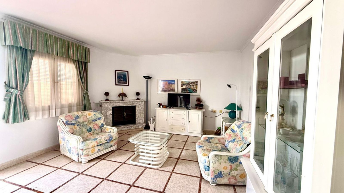 Stadswoning met 2 slaapkamers in Marbella in Marbella - foto 7